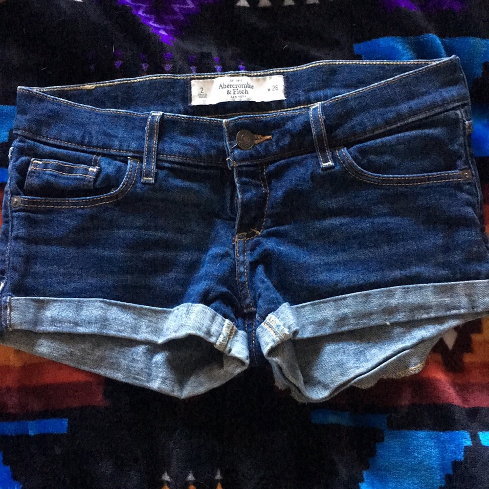 A&F dark wash denim short 2